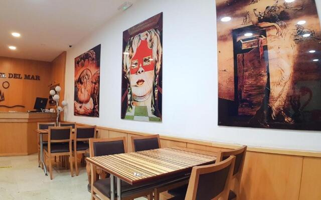 Hotel del Mar