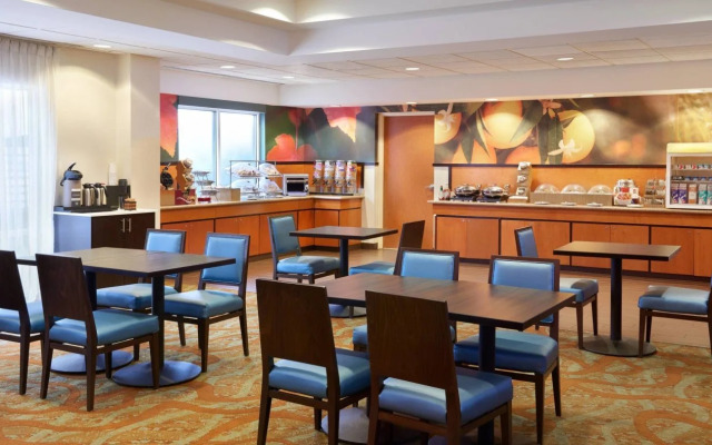 Fairfield Inn & Suites Brampton