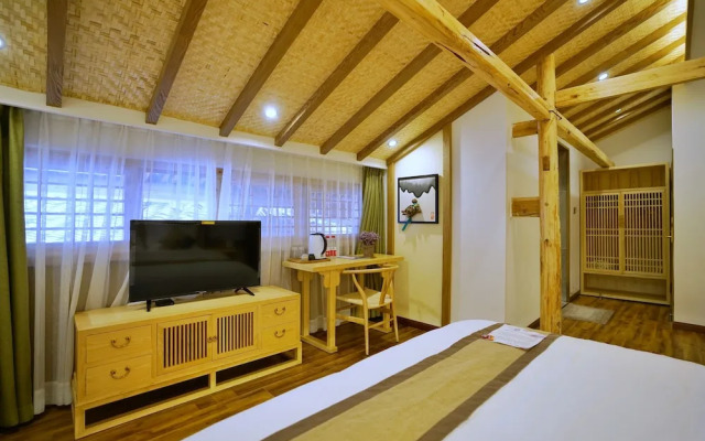Yuexijiang Boutique Holiday Hotel