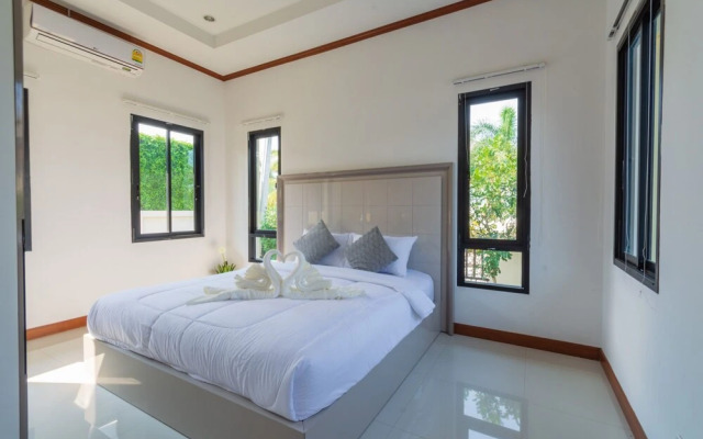 Private 4 Bedroom Pool Villa NB6