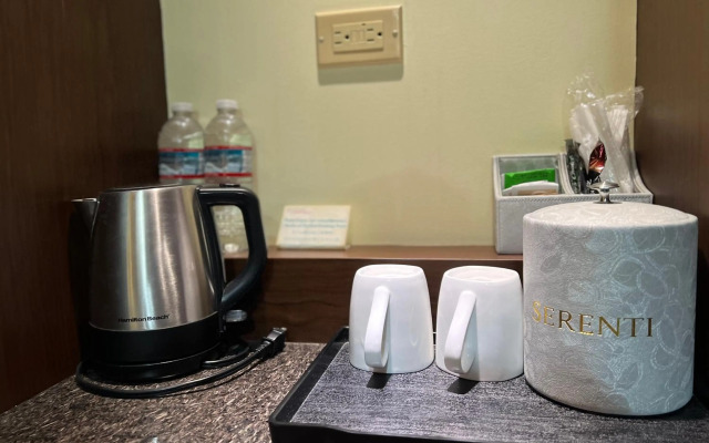 Serenti Hotel