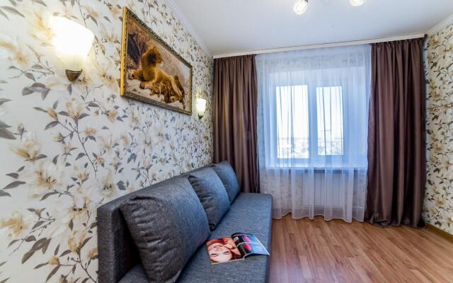 Европа Центр на улице Новаторов