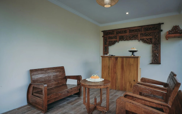 The Alus Cottages