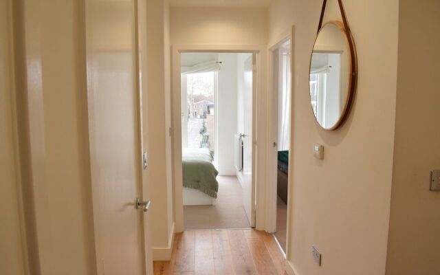 Contemporary 2 Bedroom Apartment in Haggerston