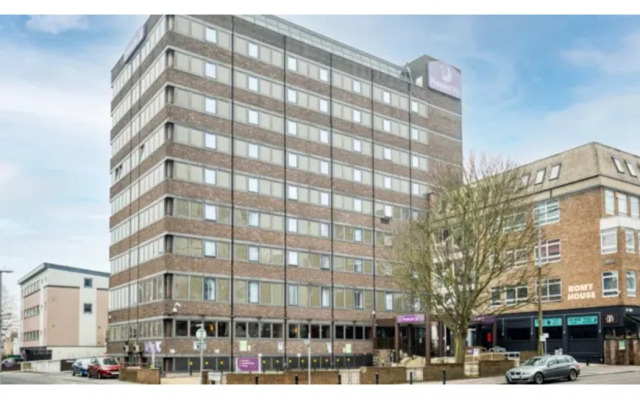 Premier Inn Brentwood