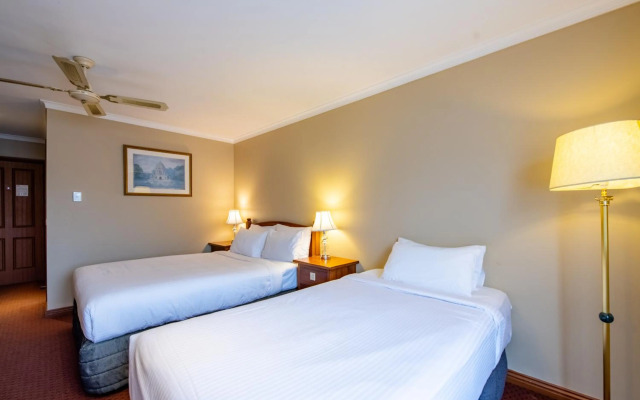 Gateway on Monash Boutique Hotel