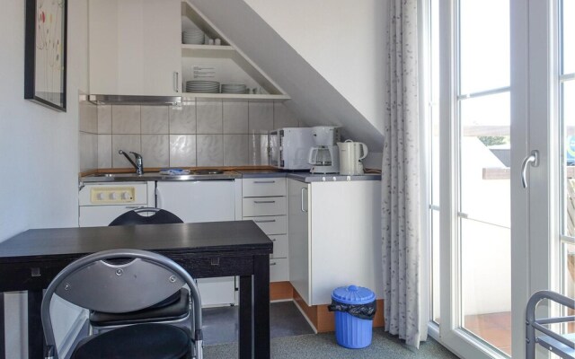 Beautiful Apartment in Allinge With 1 Bedrooms and Wifi