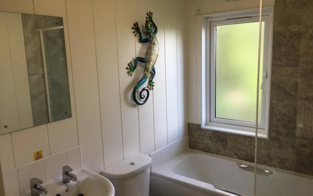 Woodland View Hot Tub