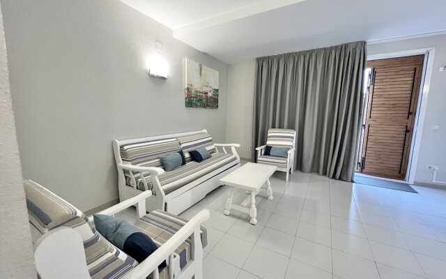 Alea Rentals - Punta Prima