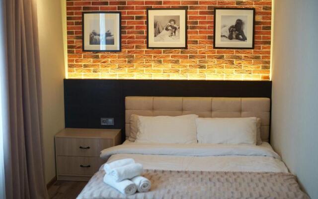 Apartment on Pobeda 4 with sauna