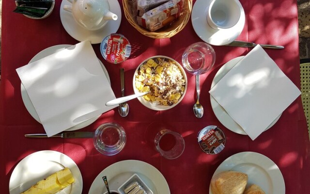 Country House LIsola Che Non C