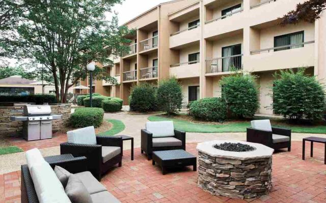 Courtyard Montgomery