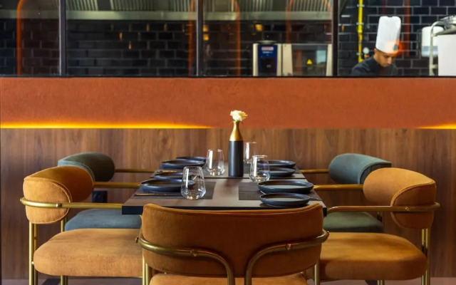Diagonal Hotel