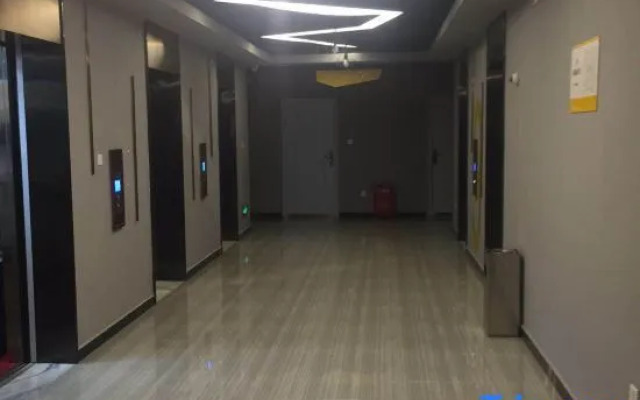 Meizhai Riverview Apartment