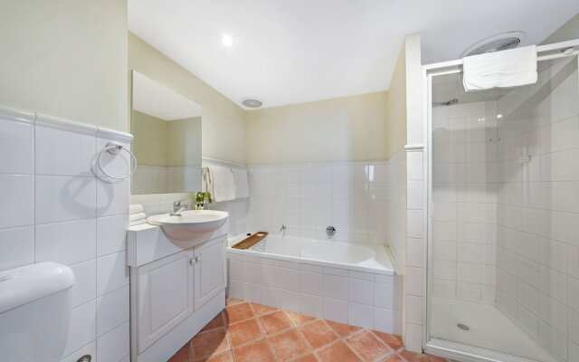 Port Mill Bed And Breakfast