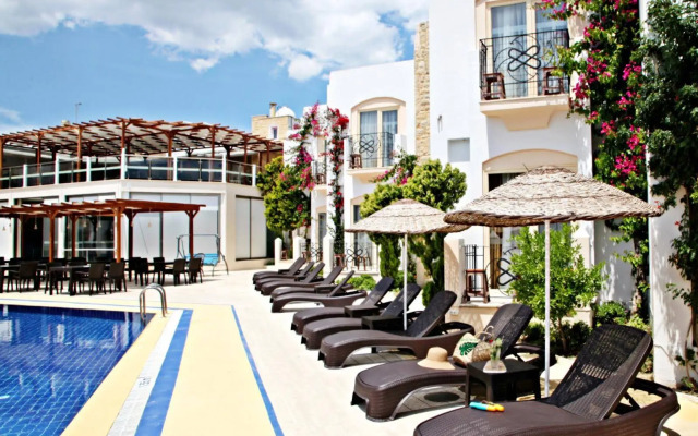 Serpina Hotel - Adults Only