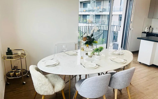 Luxury two bedrooms flat