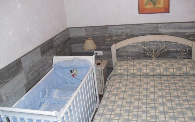 Cadiz 101737 3 Bedroom Holiday home By Mo Rentals