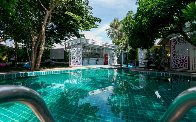 Deeden Pattaya Resort