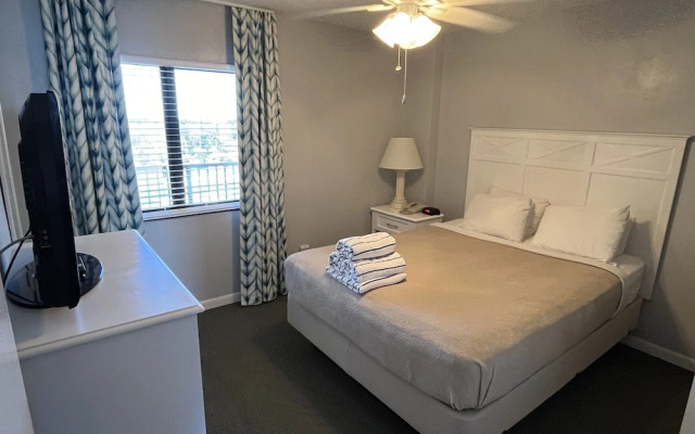 Tropic Shores Resort