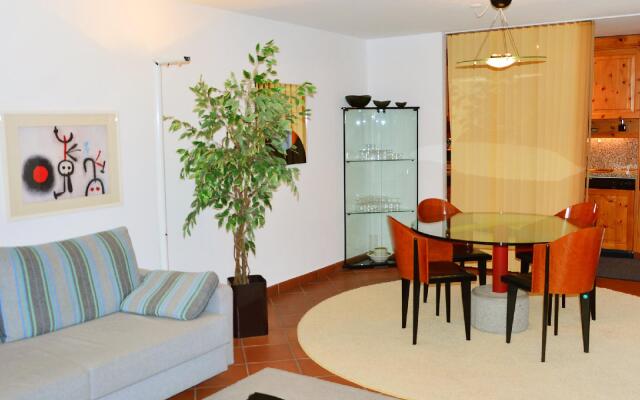 Chesa Polaschin B - B6 - One Bedroom