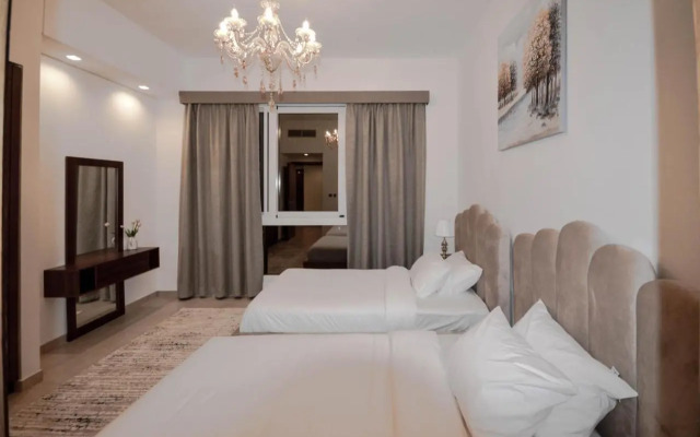 Frank Porter - Marina Residence 5