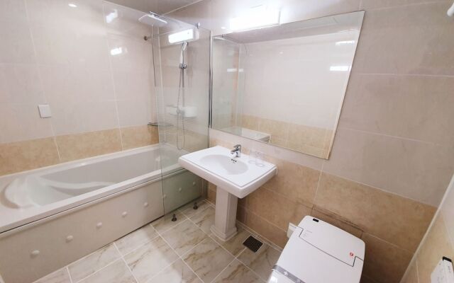 Uneed Business Hotel