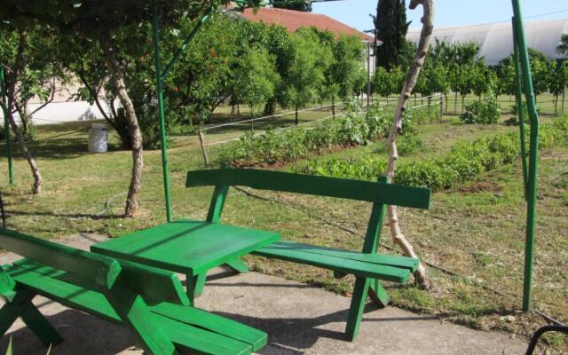 Apartman na rijeci Cijevni