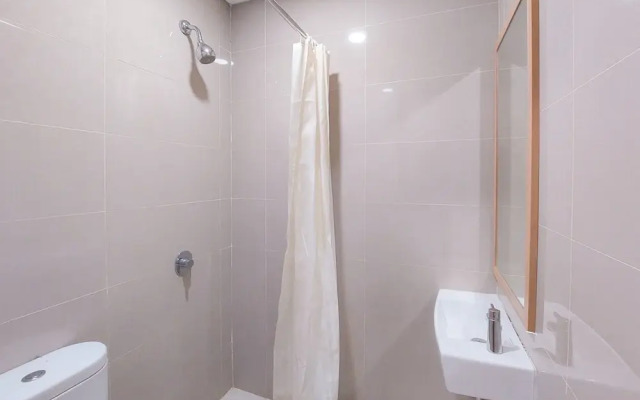 Cozy Living Studio Apartment B Residence