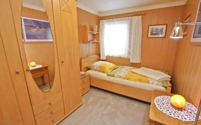 Ferienhaus mit Ruderboot Kummerow