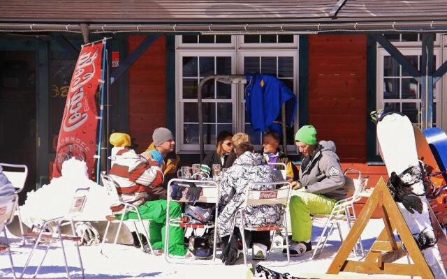 Hakuba Mountain Chalet