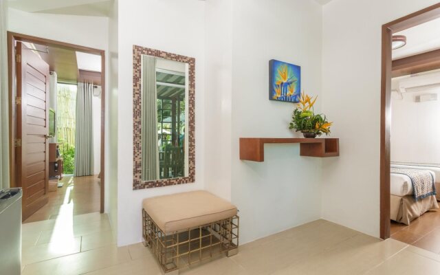 Acuatico Beach Resort