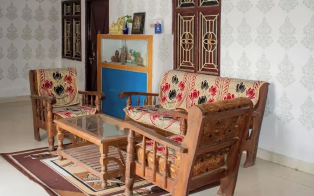 Goroomgo Mohit Paying Guest House Varanasi