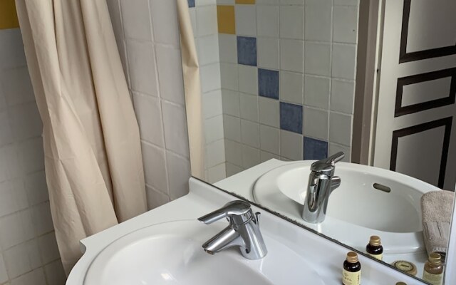 Puravida Annexe