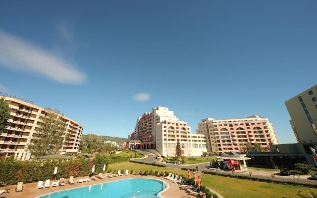 Menada Sunny Beach Plaza Apartments