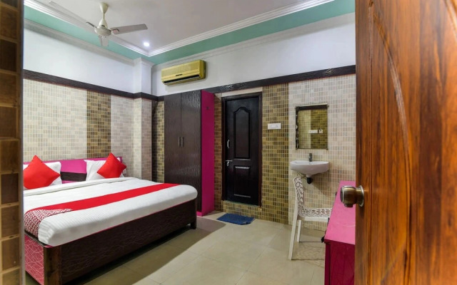 Hotel Jeevan Park by OYO Rooms