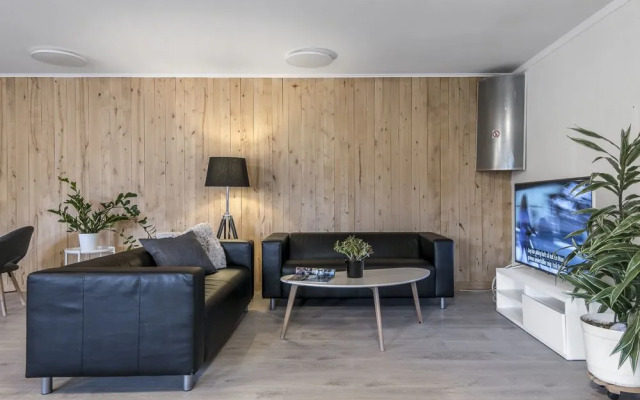 Tallbackens Gård & Vandrarhem - Hostel