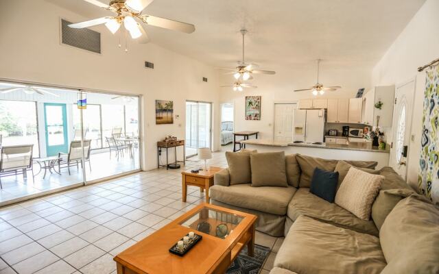 464 Washington Court - M