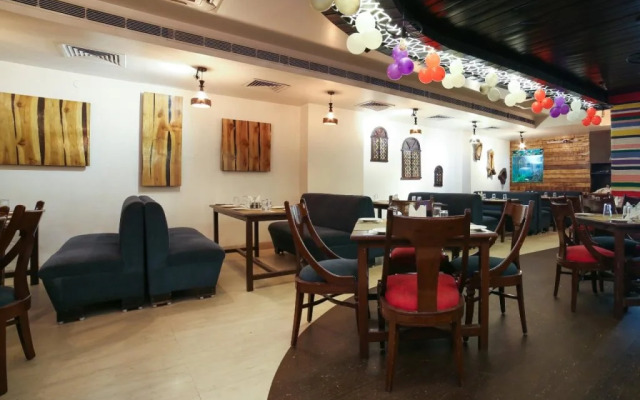 Hotel Tushar Elegant by OYO Rooms