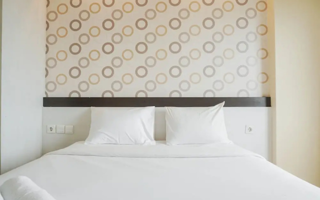Comfy And Nice 1Br At Belmont Residence Puri Apartment