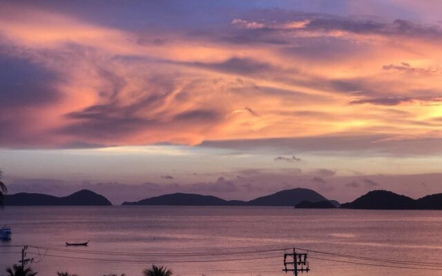 Sunset Seaside Beachfront