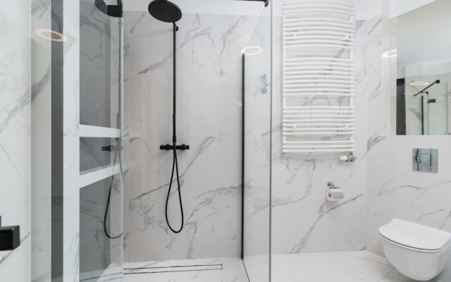 Apatment Lux Chopina by Renters Prestige