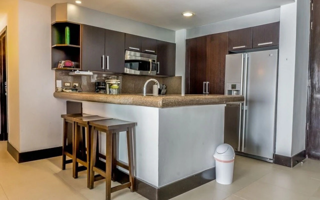 Aldea Thai 219 2 Bedroom Condo by Redawning