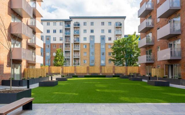 Divine Apartments Slough *Brand New* 2 bed 2 baths