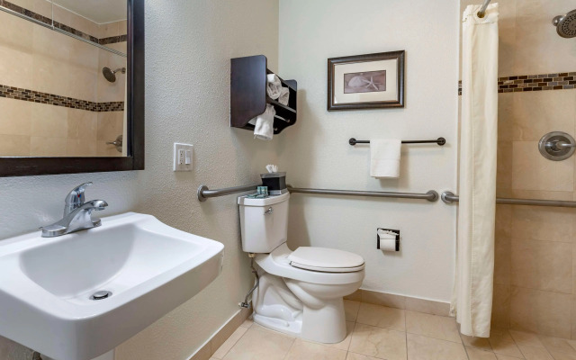 Best Western Carmel's Town House Lodge