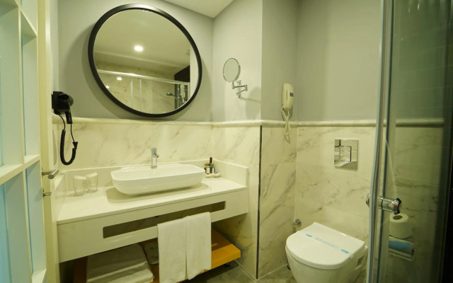 The Raga Side - Adults Only - All inclusive