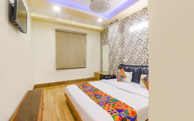 Fabhotel Shree Pushpraj