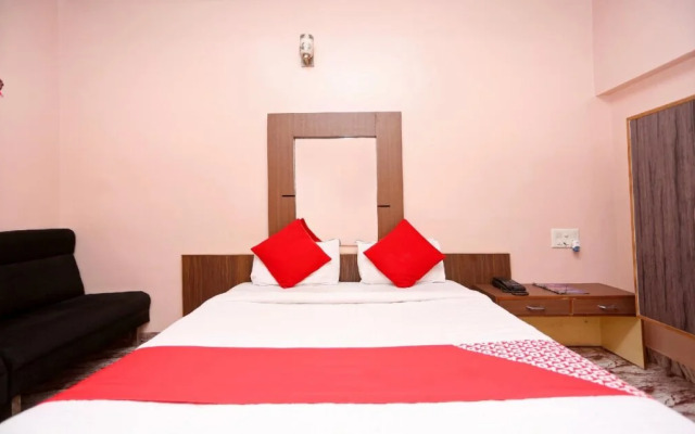 OYO 11555 Hotel Punjab