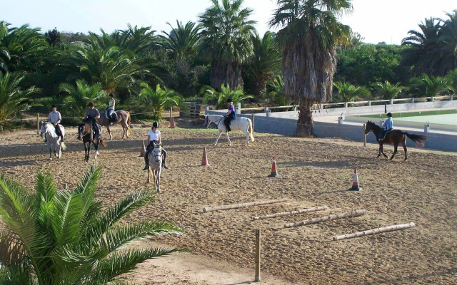 El Rancho