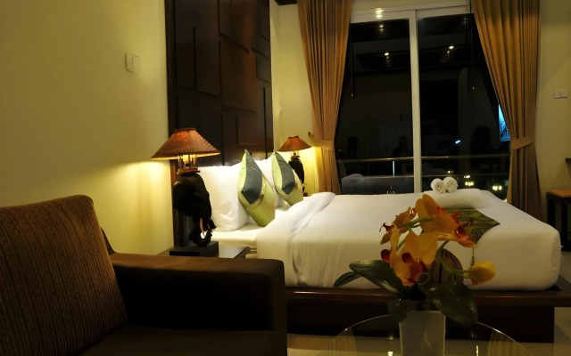 Boonjumnong Modern Apartment